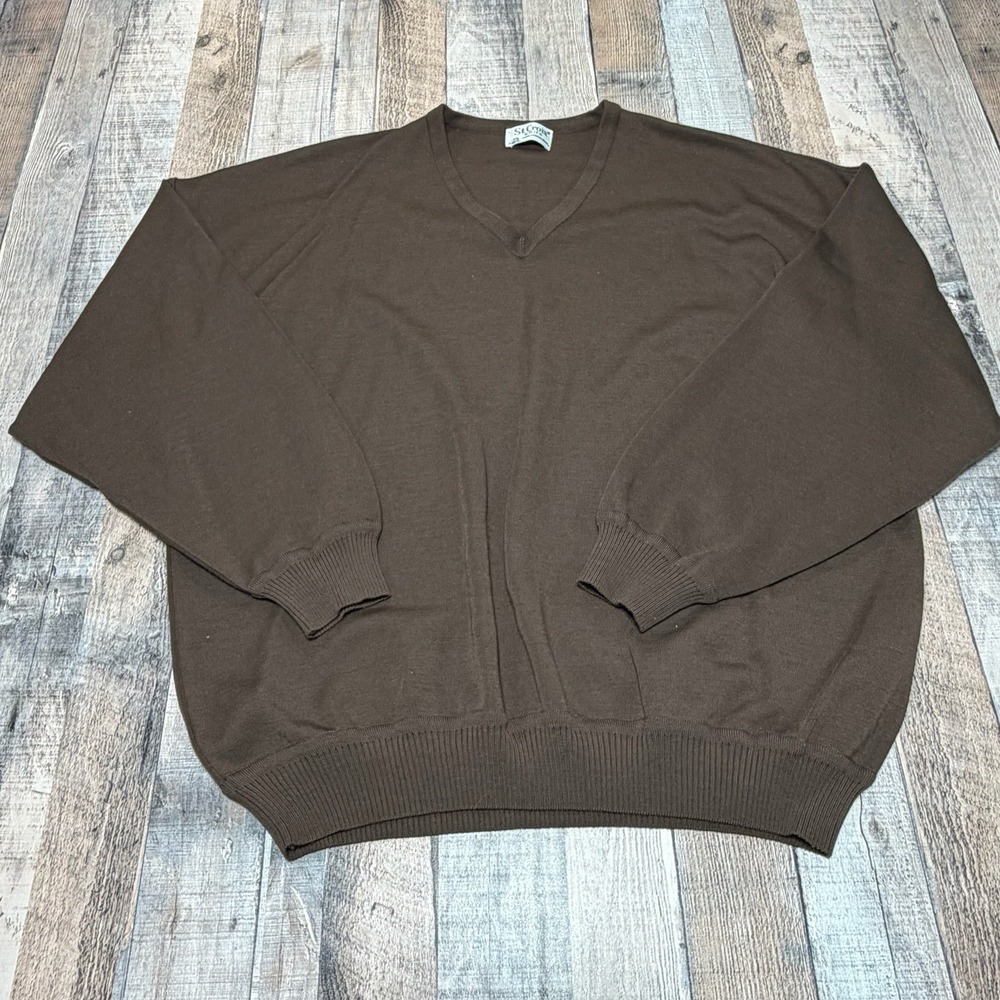 Vintage St. Croix Knits Sweater Mens Large Brown V-Neck 100% Merino Wool‎
